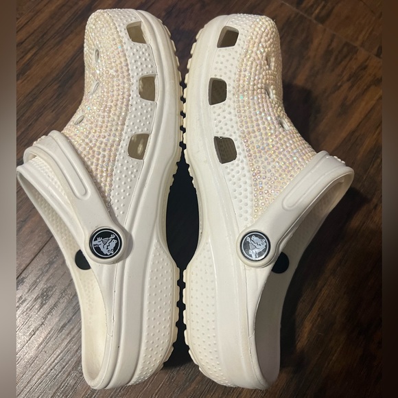 Custom Rhinestone Crocs - Picture 3 of 6